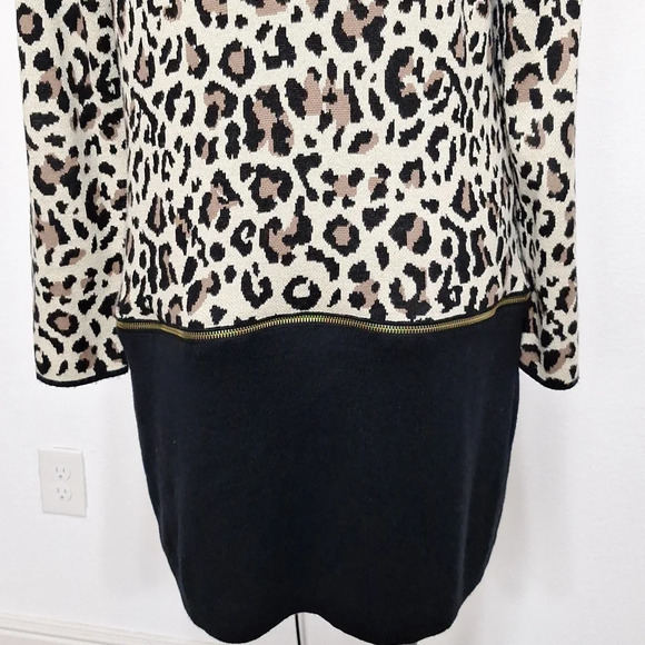 Chico's Preppy Convertible Length Animal Print Academia Cardigan Sweater Size M - Picture 14 of 16